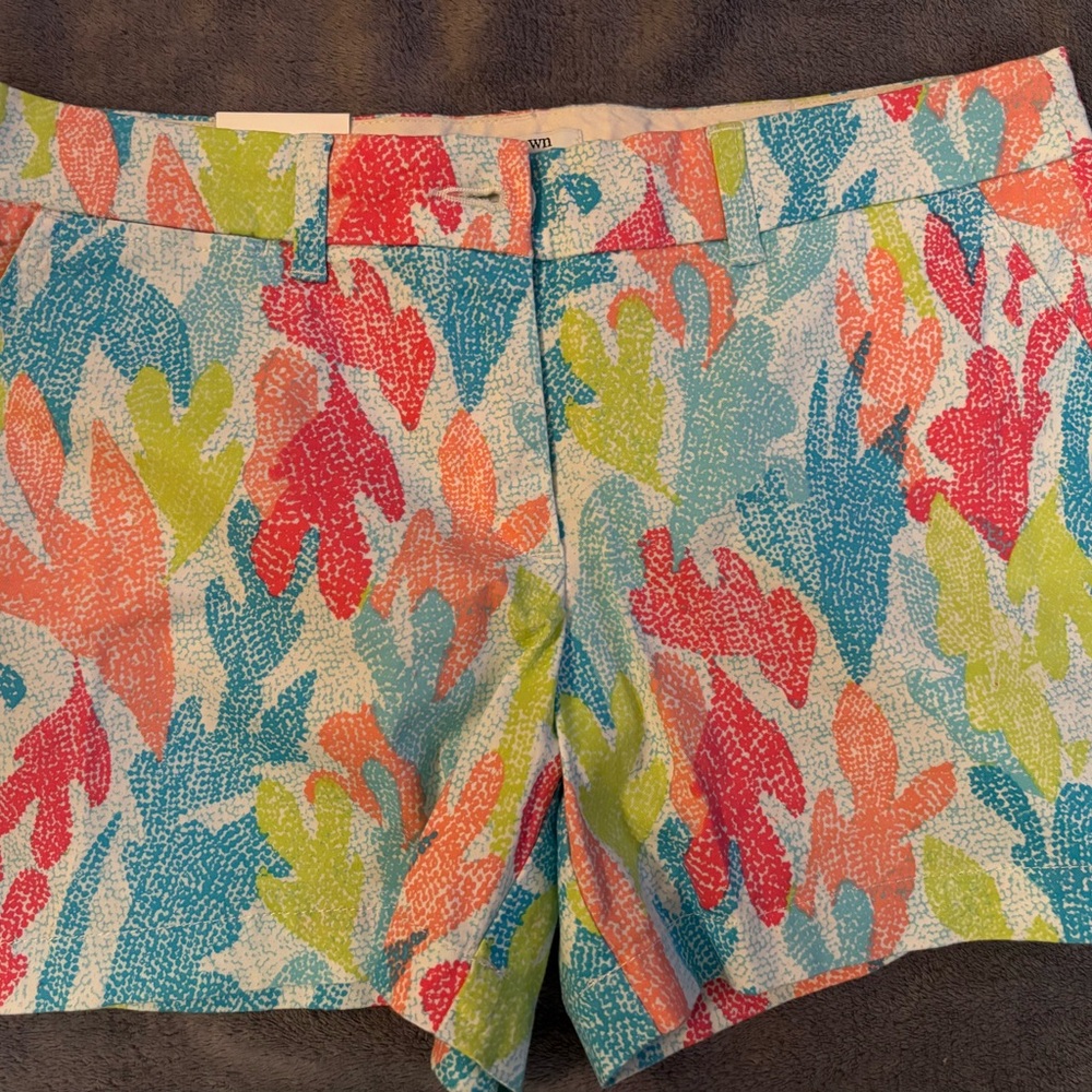 crown & ivy Multicolor Leaf Print Women Shorts